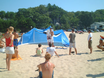 Brand rep Joe Bidawid introduces a handful of people to the new 2002 Naish Kiteboarding gear Brand rep Joe Bidawid introduces a handful of people to the new 2002 Naish Kiteboarding gear